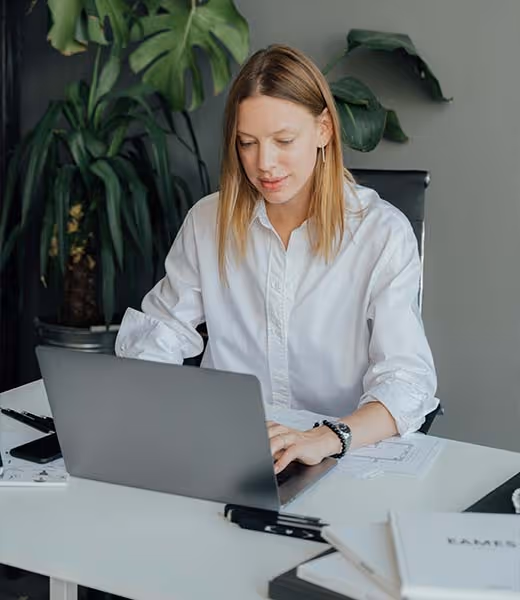 Accountant in Newark